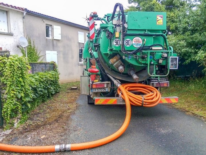 Vidange de fosse septique pour une maison individuelle